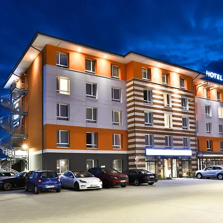 Kyriad Hotel